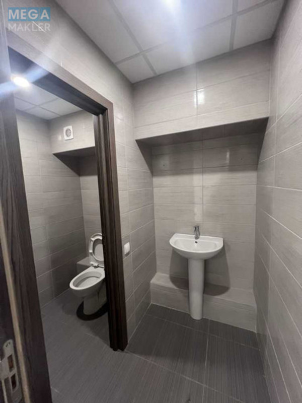 Оренда комерційної нерухомості, 44,10&nbsp;кв.м, под офис, <a class="location-link" href="/kiev/" title="Недвижимость Київ">Київ</a>, <a class="location-link" href="/kiev/podolskij/" title="Недвижимость Подільський район">Подільський р-н</a>, Глубочицкая ул., 17 (изображение 5)