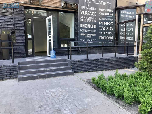 Продаж комерційної нерухомості, 153,40&nbsp;кв.м, под офис, <a class="location-link" href="/kiev/" title="Недвижимость Київ">Київ</a>, <a class="location-link" href="/kiev/solomenskij/" title="Недвижимость Солом'янський район">Солом'янський р-н</a>, Кудряшова ул., 18А (изображение 12)