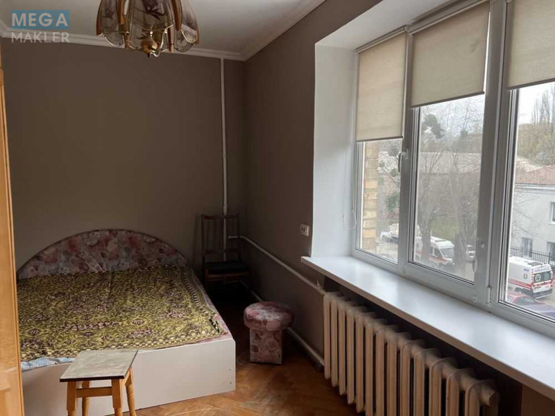 Оренда 2 кімнатної квартири, <a class="location-link" href="/kiev/" title="Недвижимость Київ">Київ</a>, <a class="location-link" href="/kiev/solomenskij/" title="Недвижимость Солом'янський район">Солом'янський р-н</a>, Машиностроительная ул. (изображение 9)