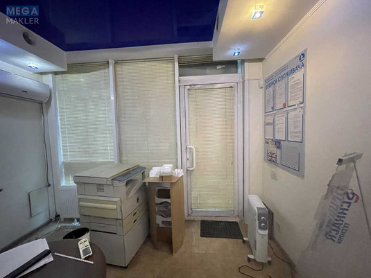 Оренда комерційної нерухомості, 35&nbsp;кв.м, <a class="location-link" href="/kiev/" title="Недвижимость Київ">Київ</a>, <a class="location-link" href="/kiev/pecherskij/" title="Недвижимость Печерський район">Печерський р-н</a>, Звіринецька вул., 47 (изображение 9)