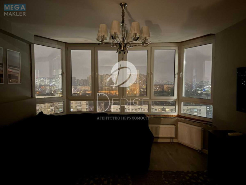 Продаж 3 кімнатної квартири (110/60/30), 12 пов. 27 пов. будинку, <a class="location-link" href="/kiev/" title="Недвижимость Київ">Київ</a>, <a class="location-link" href="/kiev/goloseevskij/" title="Недвижимость Голосіївський район">Голосіївський р-н</a>, Голосеевский просп., 95А (изображение 3)