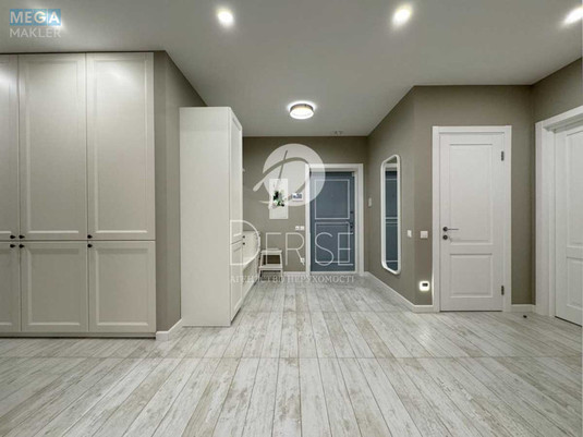 Продаж 3 кімнатної квартири (110/60/30), 12 пов. 27 пов. будинку, <a class="location-link" href="/kiev/" title="Недвижимость Київ">Київ</a>, <a class="location-link" href="/kiev/goloseevskij/" title="Недвижимость Голосіївський район">Голосіївський р-н</a>, Голосеевский просп., 95А (изображение 18)