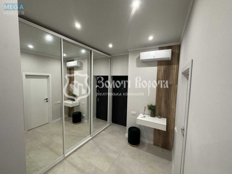 Продаж 1 кімнатної квартири (39/15/15), 8 пов. 32 пов. будинку, <a class="location-link" href="/kiev/" title="Недвижимость Київ">Київ</a>, <a class="location-link" href="/kiev/pecherskij/" title="Недвижимость Печерський район">Печерський р-н</a>, Андрія Верхогляда вул., 14а (изображение 9)