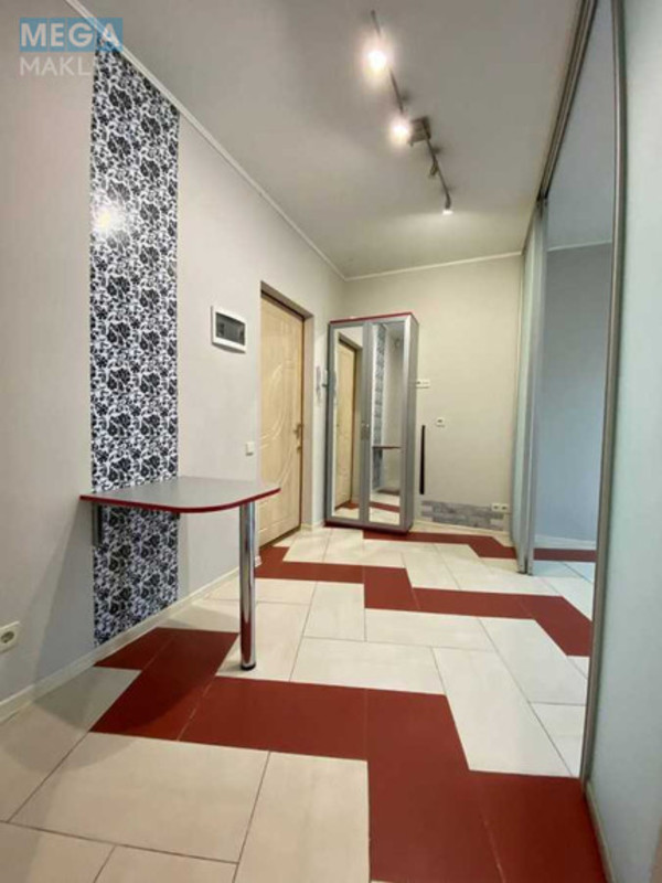 Оренда окремої будівлі/побудови, 35&nbsp;кв.м, <a class="location-link" href="/kiev/" title="Недвижимость Київ">Київ</a>, <a class="location-link" href="/kiev/obolonskij/" title="Недвижимость Оболонский район">Оболонский р-н</a>, Михайла Драгоманова вул., 23 (изображение 8)