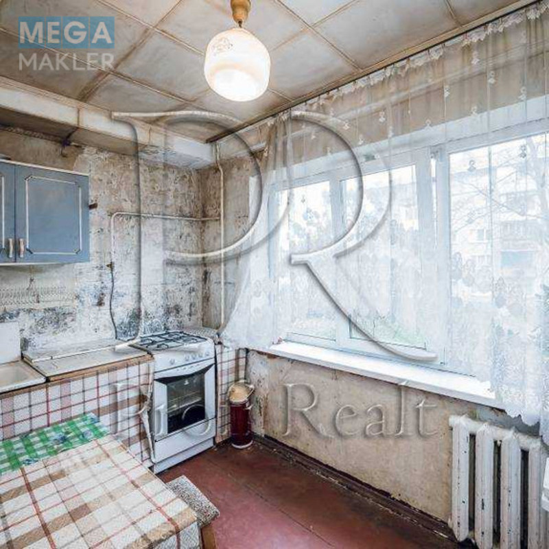 Продаж 2 кімнатної квартири (46/35/7), 2 пов. 5 пов. будинку, <a class="location-link" href="/kiev/" title="Недвижимость Київ">Київ</a>, <a class="location-link" href="/kiev/dneprovskij/" title="Недвижимость Дніпровський район">Дніпровський р-н</a>, Запорожця Петра вулиця, 12 (изображение 6)