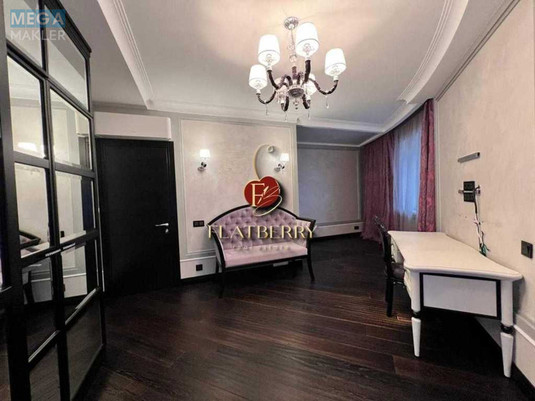 Продаж 5 кімнатної квартири (355/151/33), 6 пов. 7 пов. будинку, <a class="location-link" href="/kiev/" title="Недвижимость Київ">Київ</a>, <a class="location-link" href="/kiev/darnickij/" title="Недвижимость Дарницький район">Дарницький р-н</a>, Срібнокільська вул., 12 (изображение 13)