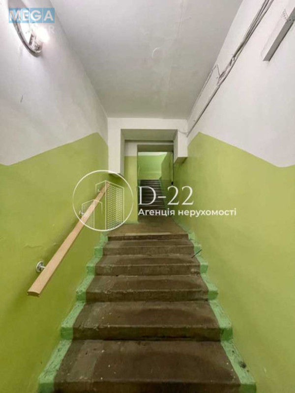 Продаж 1 кімнатної квартири (50/20/11), 3 пов. 3 пов. будинку, <a class="location-link" href="/kiev/" title="Недвижимость Київ">Київ</a>, <a class="location-link" href="/kiev/shevchenkovskij/" title="Недвижимость Шевченківський район">Шевченківський р-н</a>, Миколи Лисенка вул., 1 (изображение 19)