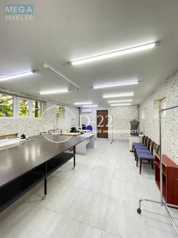 Оренда окремої будівлі/побудови, 80&nbsp;кв.м, под производство, <a class="location-link" href="/kiev/" title="Недвижимость Київ">Київ</a>, <a class="location-link" href="/kiev/podolskij/" title="Недвижимость Подольский район">Подольский р-н</a>, Садова вул., 51а (изображение 2)