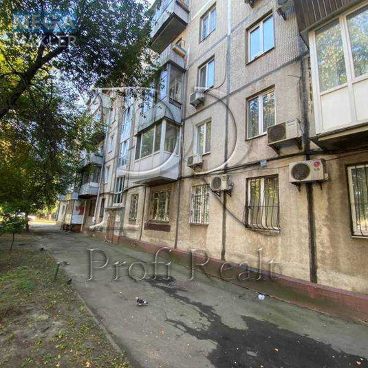 Продаж 3 кімнатної квартири (56/39/6), 1 пов. 5 пов. будинку, <a class="location-link" href="/kiev/" title="Недвижимость Київ">Київ</a>, <a class="location-link" href="/kiev/podolskij/" title="Недвижимость Подольский район">Подольский р-н</a>, Берестейский проспект, 79 (изображение 13)