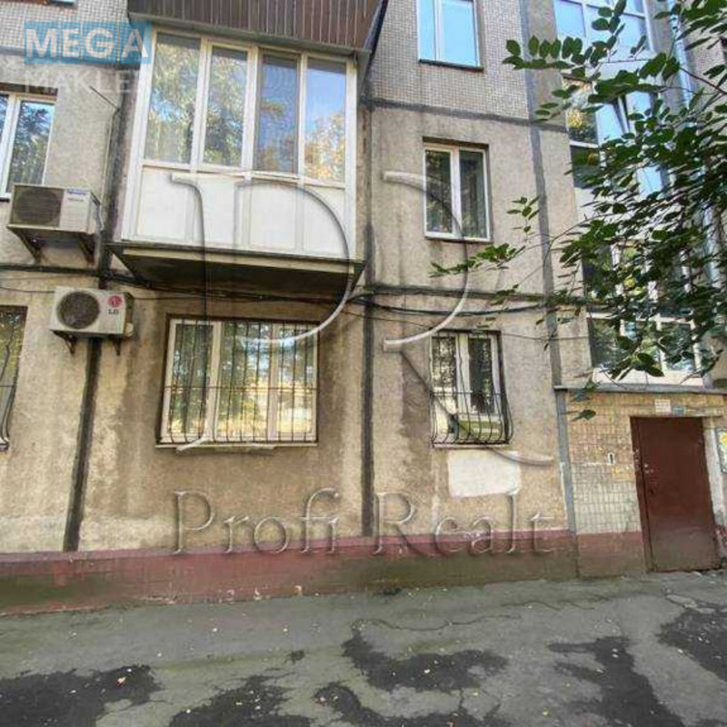 Продаж 3 кімнатної квартири (56/39/6), 1 пов. 5 пов. будинку, <a class="location-link" href="/kiev/" title="Недвижимость Київ">Київ</a>, <a class="location-link" href="/kiev/svyatoshinskij/" title="Недвижимость Святошинський район">Святошинський р-н</a>, Берестейский проспект, 79 (изображение 14)