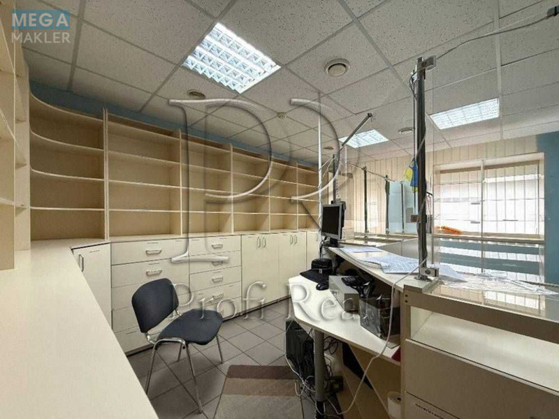 Продаж окремої будівлі/побудови, 74&nbsp;кв.м, <a class="location-link" href="/starye-petrovcy/" title="Недвижимость Старі Петрівці">Старі Петрівці</a>, Князя Святослава вулиця (изображение 3)