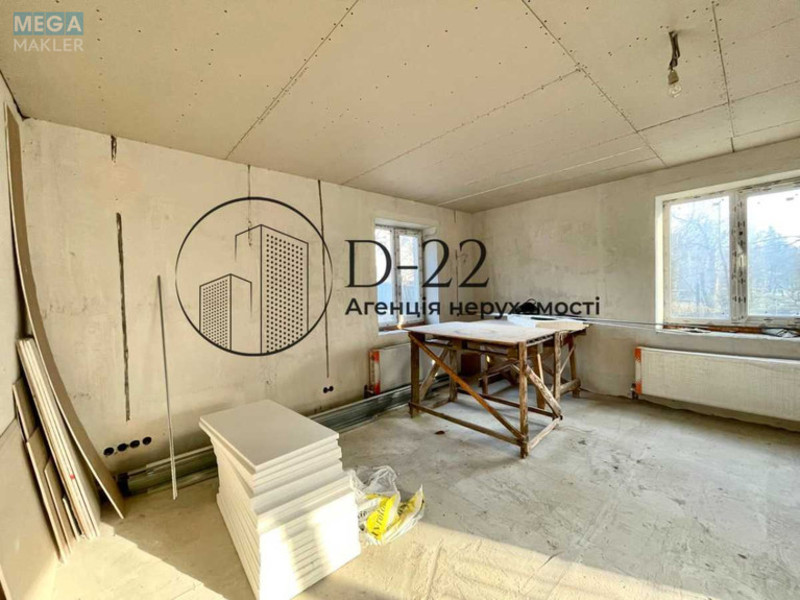 Продаж дома, 3&nbsp;поверху, 158&nbsp;кв.м, 5&nbsp;кімнат, ділянка 4&nbsp;сотки, <a class="location-link" href="/krushinka/" title="Недвижимость Крушинка">Крушинка</a>, <a class="location-link" href="/krushinka/obolonskij/" title="Недвижимость Оболонский район">Оболонский р-н</a>, лісова, 81 (изображение 15)