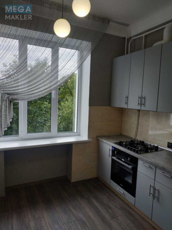 Оренда 2 кімнатної квартири, <a class="location-link" href="/kiev/" title="Недвижимость Київ">Київ</a>, <a class="location-link" href="/kiev/svyatoshinskij/" title="Недвижимость Святошинський район">Святошинський р-н</a>, Верховинна вул., 39 (изображение 4)