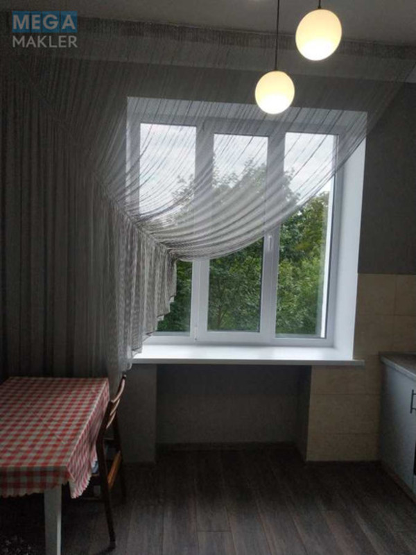 Оренда 2 кімнатної квартири, <a class="location-link" href="/kiev/" title="Недвижимость Київ">Київ</a>, <a class="location-link" href="/kiev/svyatoshinskij/" title="Недвижимость Святошинський район">Святошинський р-н</a>, Верховинна вул., 39 (изображение 5)