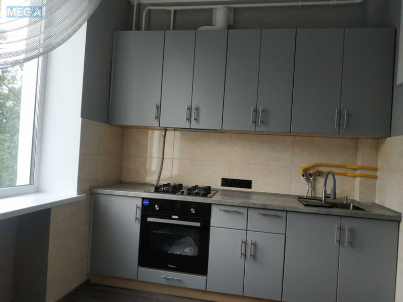 Оренда 2 кімнатної квартири, <a class="location-link" href="/kiev/" title="Недвижимость Київ">Київ</a>, <a class="location-link" href="/kiev/svyatoshinskij/" title="Недвижимость Святошинський район">Святошинський р-н</a>, Верховинна вул., 39 (изображение 8)