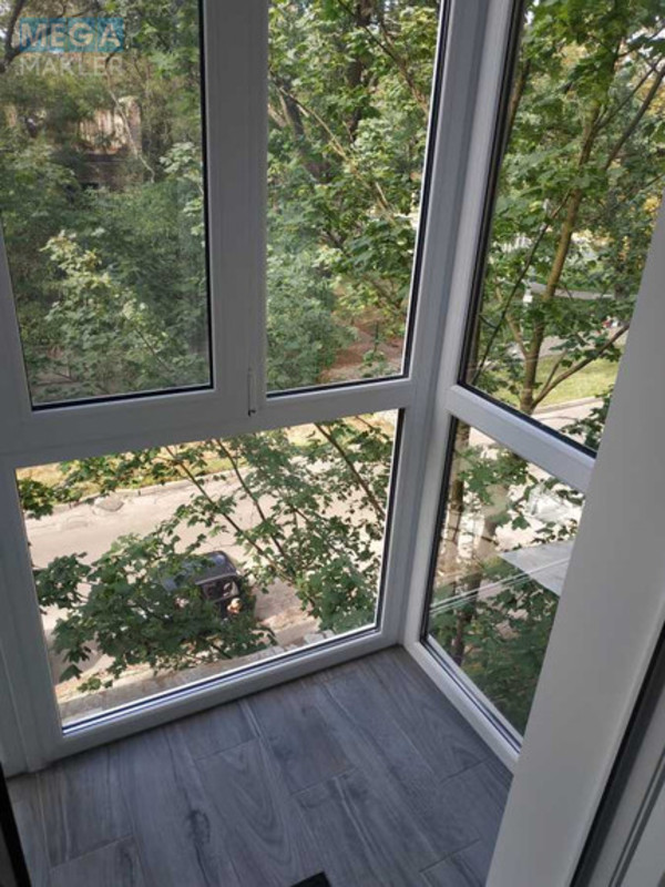 Оренда 2 кімнатної квартири, <a class="location-link" href="/kiev/" title="Недвижимость Київ">Київ</a>, <a class="location-link" href="/kiev/svyatoshinskij/" title="Недвижимость Святошинський район">Святошинський р-н</a>, Верховинна вул., 39 (изображение 14)