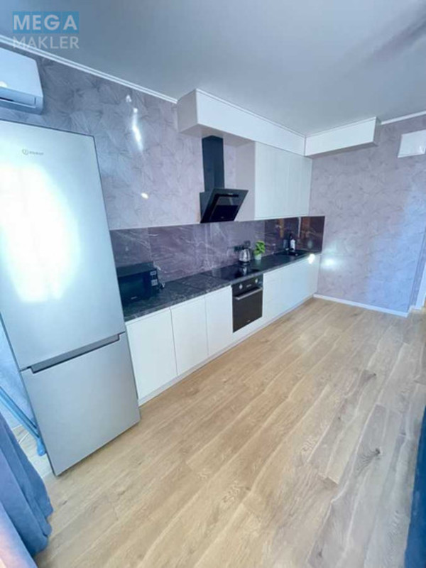 Оренда 2 кімнатної квартири, <a class="location-link" href="/kiev/" title="Недвижимость Київ">Київ</a>, <a class="location-link" href="/kiev/podolskij/" title="Недвижимость Подільський район">Подільський р-н</a>, Олександра Олеся вул., 10 (изображение 3)