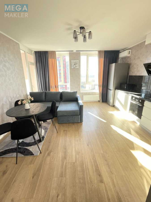 Оренда 2 кімнатної квартири, <a class="location-link" href="/kiev/" title="Недвижимость Київ">Київ</a>, <a class="location-link" href="/kiev/podolskij/" title="Недвижимость Подільський район">Подільський р-н</a>, Олександра Олеся вул., 10 (изображение 4)