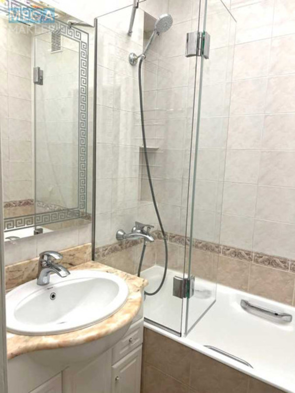 Оренда 3 кімнатної квартири, <a class="location-link" href="/kiev/" title="Недвижимость Київ">Київ</a>, <a class="location-link" href="/kiev/pecherskij/" title="Недвижимость Печерский район">Печерский р-н</a>, Леси Украинки бульв., 21Б (изображение 16)