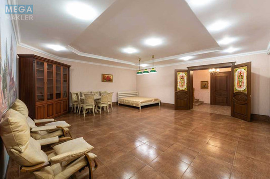 Продаж дома, 2&nbsp;поверху, 503&nbsp;кв.м, 10&nbsp;кімнат, ділянка 19&nbsp;соток, <a class="location-link" href="/stoyanka/" title="Недвижимость Стоянка">Стоянка</a>, Осіння, 17 (изображение 12)