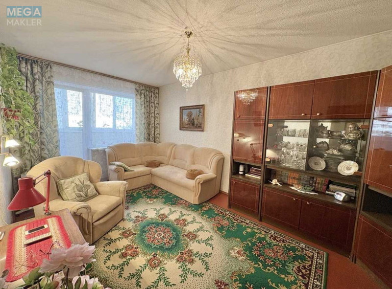 Продаж 3 кімнатної квартири (73/43/8,2), 3 пов. 16 пов. будинку, <a class="location-link" href="/kiev/" title="Недвижимость Київ">Київ</a>, <a class="location-link" href="/kiev/darnickij/" title="Недвижимость Дарницький район">Дарницький р-н</a>, Степана Олійника вул., 11 (изображение 6)