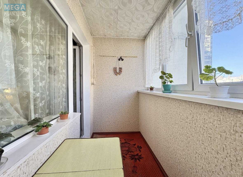 Продаж 3 кімнатної квартири (73/43/8,2), 3 пов. 16 пов. будинку, <a class="location-link" href="/kiev/" title="Недвижимость Київ">Київ</a>, <a class="location-link" href="/kiev/darnickij/" title="Недвижимость Дарницький район">Дарницький р-н</a>, Степана Олійника вул., 11 (изображение 10)