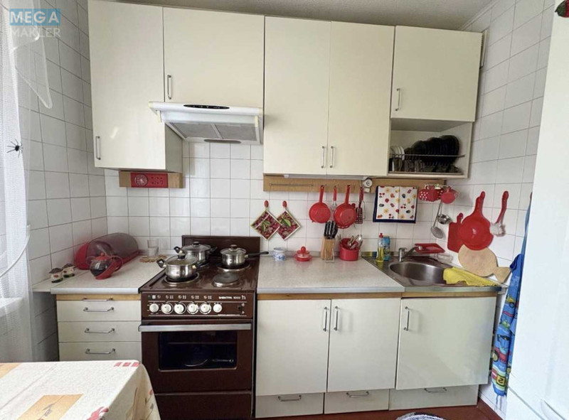 Продаж 3 кімнатної квартири (73/43/8,2), 3 пов. 16 пов. будинку, <a class="location-link" href="/kiev/" title="Недвижимость Київ">Київ</a>, <a class="location-link" href="/kiev/darnickij/" title="Недвижимость Дарницький район">Дарницький р-н</a>, Степана Олійника вул., 11 (изображение 12)