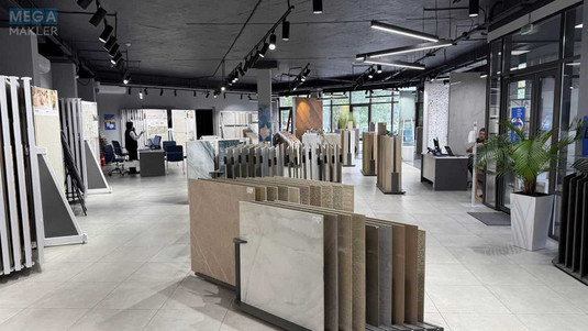 Оренда комерційної нерухомості, 665&nbsp;кв.м, под магазин, <a class="location-link" href="/kiev/" title="Недвижимость Київ">Київ</a>, <a class="location-link" href="/kiev/desnyanskij/" title="Недвижимость Деснянський район">Деснянський р-н</a>, Миколи Закревського вул., 8 (изображение 4)