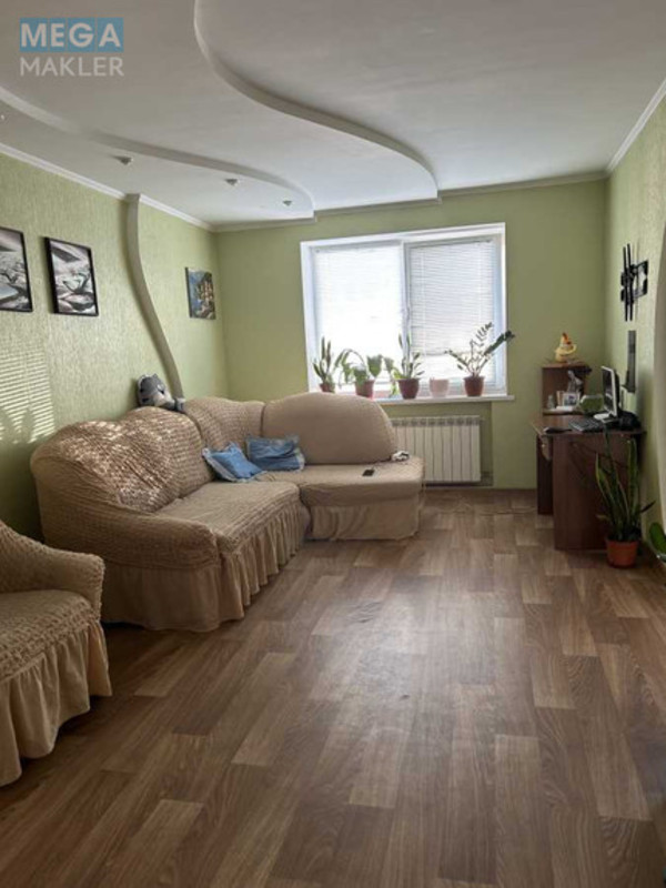 Продаж 3 кімнатної квартири (72/41/9), 10 пов. 10 пов. будинку, <a class="location-link" href="/brovary/" title="Недвижимость Бровари">Бровари</a>, <a class="location-link" href="/brovary/obolonskij/" title="Недвижимость Оболонский район">Оболонский р-н</a>, Олімпійська, 10 (изображение 2)