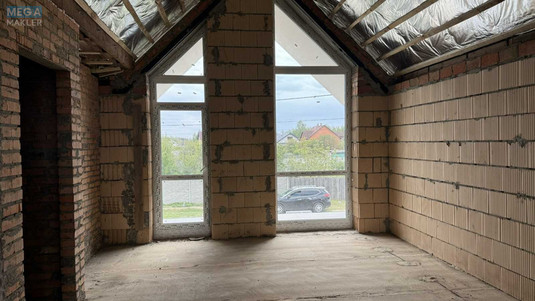 Продаж дома, 2&nbsp;поверху, 154&nbsp;кв.м, 5&nbsp;кімнат, ділянка 7&nbsp;соток, <a class="location-link" href="/dmitrovka-selo-kv-kievo-svyatoshinskij-rajon/" title="Недвижимость Дмитрівка">Дмитрівка</a>, Привітна (изображение 6)