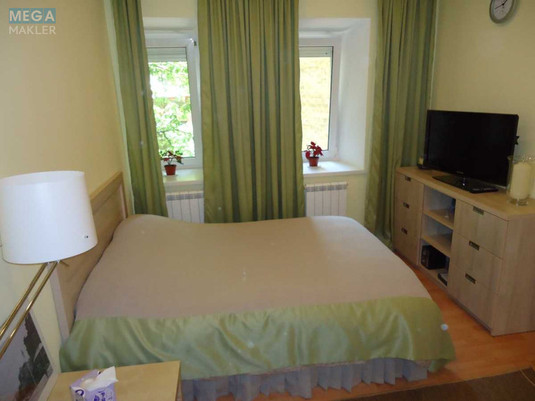 Оренда 1 кімнатної квартири, <a class="location-link" href="/kiev/" title="Недвижимость Київ">Київ</a>, <a class="location-link" href="/kiev/shevchenkovskij/" title="Недвижимость Шевченківський район">Шевченківський р-н</a>, Мала Житомирська вул., 18 (изображение 4)