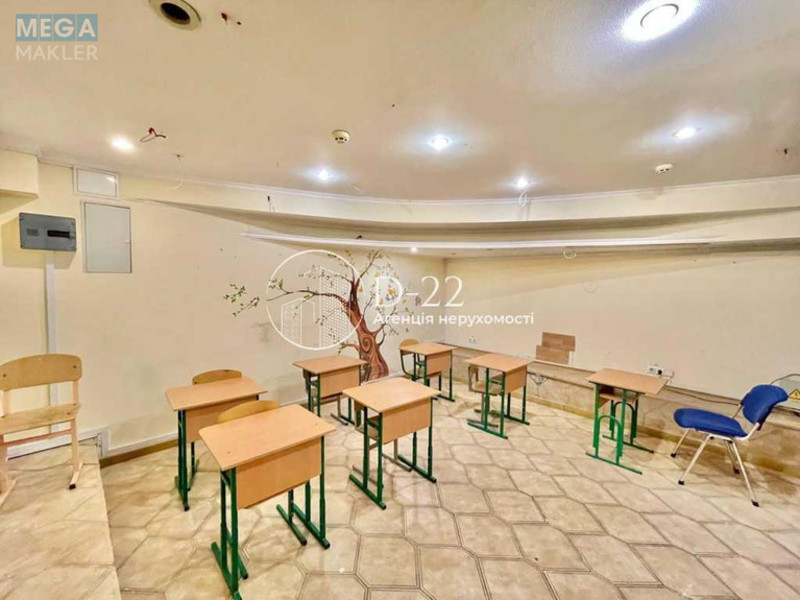 Продаж 4 кімнатної квартири (146/?/10), 1 пов. 5 пов. будинку, <a class="location-link" href="/kiev/" title="Недвижимость Київ">Київ</a>, <a class="location-link" href="/kiev/pecherskij/" title="Недвижимость Печерський район">Печерський р-н</a>, Миколи Міхновського бульвар, 13 (изображение 12)