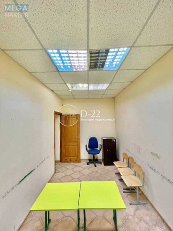 Продаж 4 кімнатної квартири (146/?/10), 1 пов. 5 пов. будинку, <a class="location-link" href="/kiev/" title="Недвижимость Київ">Київ</a>, <a class="location-link" href="/kiev/pecherskij/" title="Недвижимость Печерський район">Печерський р-н</a>, Миколи Міхновського бульвар, 13 (изображение 24)