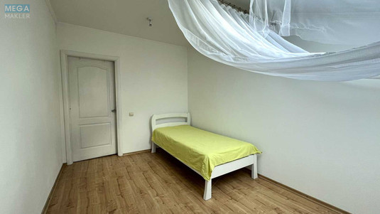 Продаж дома, 2&nbsp;поверху, 169&nbsp;кв.м, 3&nbsp;кімнати, ділянка 1&nbsp;сотка, <a class="location-link" href="/borispol/" title="Недвижимость Бориспіль">Бориспіль</a>, Яцютівка, 22 (изображение 17)