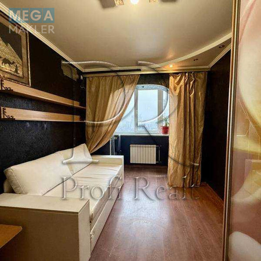 Продаж 2 кімнатної квартири (52/31/8), 9 пов. 9 пов. будинку, <a class="location-link" href="/kiev/" title="Недвижимость Київ">Київ</a>, <a class="location-link" href="/kiev/podolskij/" title="Недвижимость Подільський район">Подільський р-н</a>, Свободи проспект, 15/1 (изображение 5)