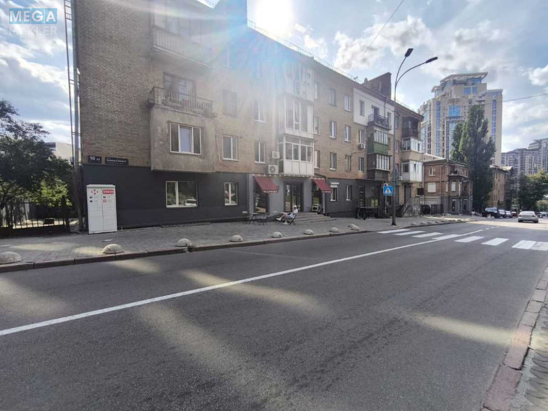 Продаж окремої будівлі/побудови, 270&nbsp;кв.м, <a class="location-link" href="/kiev/" title="Недвижимость Київ">Київ</a>, <a class="location-link" href="/kiev/pecherskij/" title="Недвижимость Печерський район">Печерський р-н</a>, Иоанна Павла ІІ ул., 10 (изображение 5)