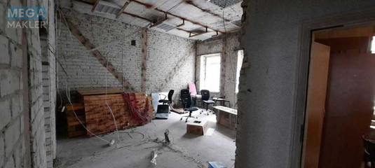 Оренда окремої будівлі/побудови, 800&nbsp;кв.м, <a class="location-link" href="/kiev/" title="Недвижимость Київ">Київ</a>, <a class="location-link" href="/kiev/podolskij/" title="Недвижимость Подольский район">Подольский р-н</a>, Велика Житомирська вул., 38б (изображение 2)