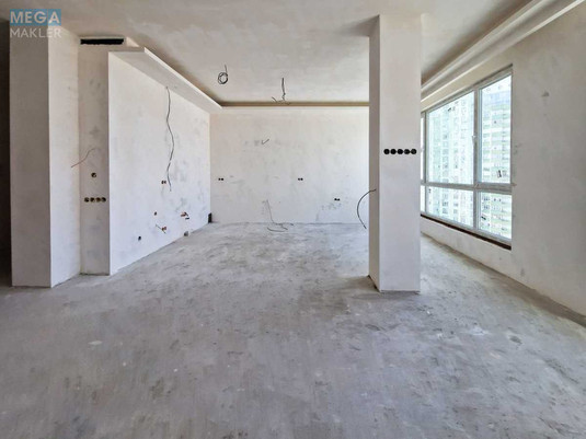 Продаж 3 кімнатної квартири (95/?/30), 16 пов. 17 пов. будинку, <a class="location-link" href="/kiev/" title="Недвижимость Київ">Київ</a>, <a class="location-link" href="/kiev/solomenskij/" title="Недвижимость Солом'янський район">Солом'янський р-н</a>, Лобановского просп., 15/7 (изображение 8)