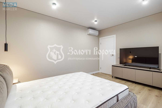 Продаж 1 кімнатної квартири (61,2/17/23), 2 пов. 4 пов. будинку, <a class="location-link" href="/kiev/" title="Недвижимость Київ">Київ</a>, <a class="location-link" href="/kiev/solomenskij/" title="Недвижимость Солом'янський район">Солом'янський р-н</a>, Вишнева вул., 2 (изображение 12)