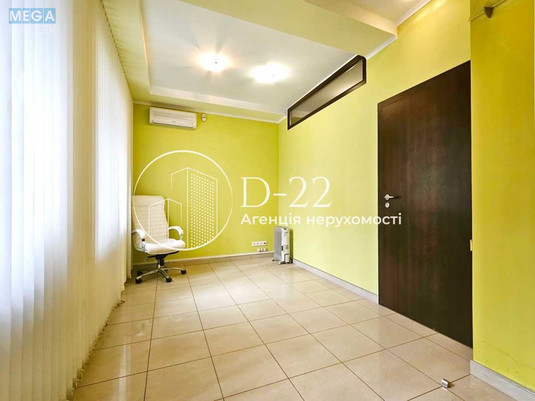 Оренда комерційної нерухомості, 50&nbsp;кв.м, под офис, <a class="location-link" href="/kiev/" title="Недвижимость Київ">Київ</a>, <a class="location-link" href="/kiev/shevchenkovskij/" title="Недвижимость Шевченківський район">Шевченківський р-н</a>, Богдана Хмельницького вул., 68 (изображение 11)