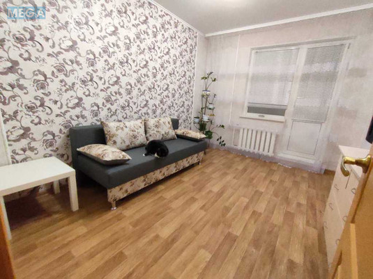 Оренда кімнати (підселення), <a class="location-link" href="/kiev/" title="Недвижимость Київ">Київ</a>, <a class="location-link" href="/kiev/darnickij/" title="Недвижимость Дарницький район">Дарницький р-н</a>, Анни Ахматової вул., 37 (изображение 5)