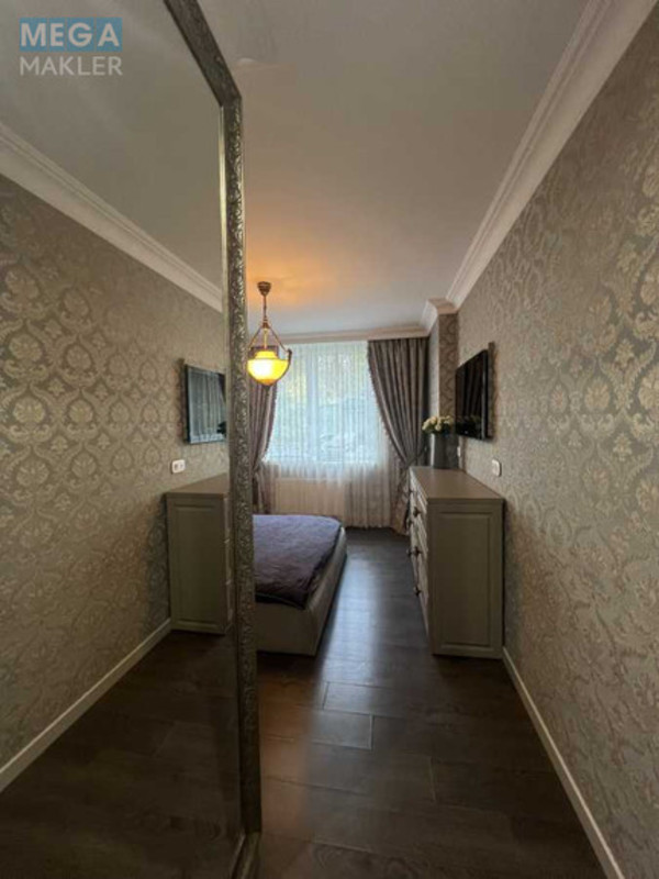 Продаж 1 кімнатної квартири (43/15/15), 1 пов. 12 пов. будинку, <a class="location-link" href="/kiev/" title="Недвижимость Київ">Київ</a>, <a class="location-link" href="/kiev/podolskij/" title="Недвижимость Подільський район">Подільський р-н</a>, Вишгородська вул., 45 (изображение 8)