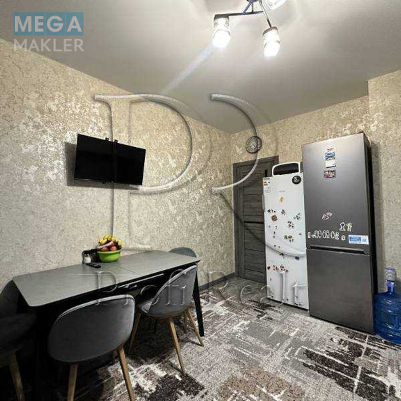 Продаж 2 кімнатної квартири (79/41/13), 3 пов. 17 пов. будинку, <a class="location-link" href="/kiev/" title="Недвижимость Київ">Київ</a>, <a class="location-link" href="/kiev/darnickij/" title="Недвижимость Дарницький район">Дарницький р-н</a>, Харківське шосе, 190 (изображение 3)