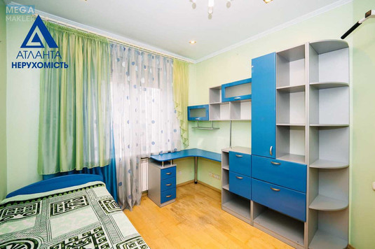 Продаж 5 кімнатної квартири (190/76/38), 1 пов. 2 пов. будинку, <a class="location-link" href="/lutsk/" title="Недвижимость Луцьк">Луцьк</a>, Короленка, 6 (изображение 11)