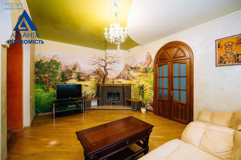 Продаж 5 кімнатної квартири (190/76/38), 1 пов. 2 пов. будинку, <a class="location-link" href="/lutsk/" title="Недвижимость Луцьк">Луцьк</a>, Короленка, 6 (изображение 16)