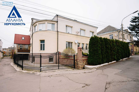 Продаж 5 кімнатної квартири (190/76/38), 1 пов. 2 пов. будинку, <a class="location-link" href="/lutsk/" title="Недвижимость Луцьк">Луцьк</a>, Короленка, 6 (изображение 24)