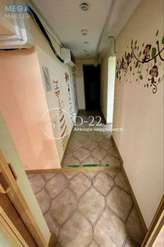 Продаж комерційної нерухомості, 146&nbsp;кв.м, под офис, <a class="location-link" href="/kiev/" title="Недвижимость Київ">Київ</a>, <a class="location-link" href="/kiev/pecherskij/" title="Недвижимость Печерський район">Печерський р-н</a>, Дружби Народів бульв., 13 (изображение 7)