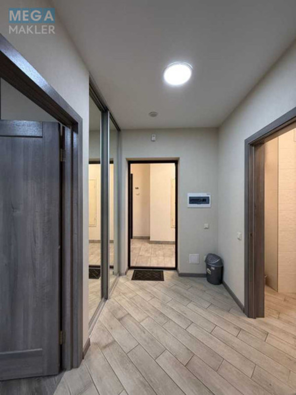 Оренда комерційної нерухомості, 50&nbsp;кв.м, под офис, <a class="location-link" href="/kiev/" title="Недвижимость Київ">Київ</a>, <a class="location-link" href="/kiev/dneprovskij/" title="Недвижимость Дніпровський район">Дніпровський р-н</a>, Євгена Сверстюка вул., 6 (изображение 9)