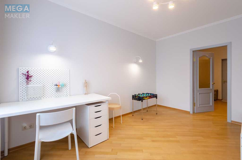 Оренда 2 кімнатної квартири, <a class="location-link" href="/kiev/" title="Недвижимость Київ">Київ</a>, <a class="location-link" href="/kiev/dneprovskij/" title="Недвижимость Дніпровський район">Дніпровський р-н</a>, Юрія Шумського вул., 1А (изображение 8)