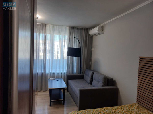 Продаж 1 кімнатної квартири (22/14/6), 8 пов. 9 пов. будинку, <a class="location-link" href="/kiev/" title="Недвижимость Київ">Київ</a>, <a class="location-link" href="/kiev/dneprovskij/" title="Недвижимость Дніпровський район">Дніпровський р-н</a>, Березняківська вул., 22б (изображение 2)